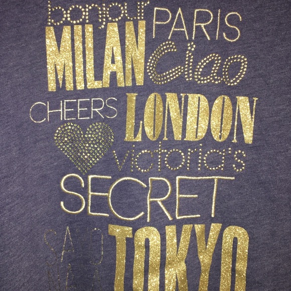 Victoria Secret Supermodel Essentials sweatshirt - Picture 1 of 8